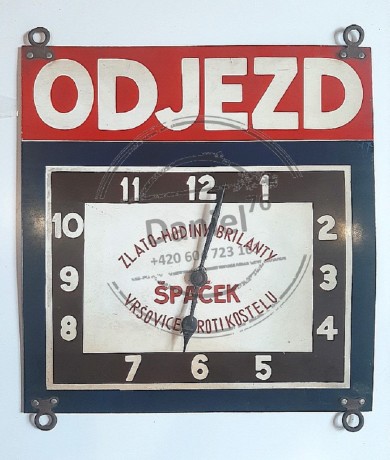 Spacek 01a